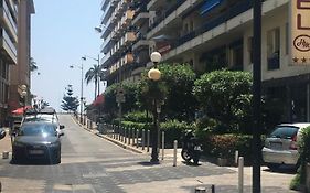 Studio carré d'or situé à 50 m de la plage