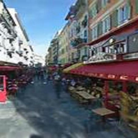 Aparthotel Studio carré d'or situé à 50 m de la plage à Nice Extérieur photo