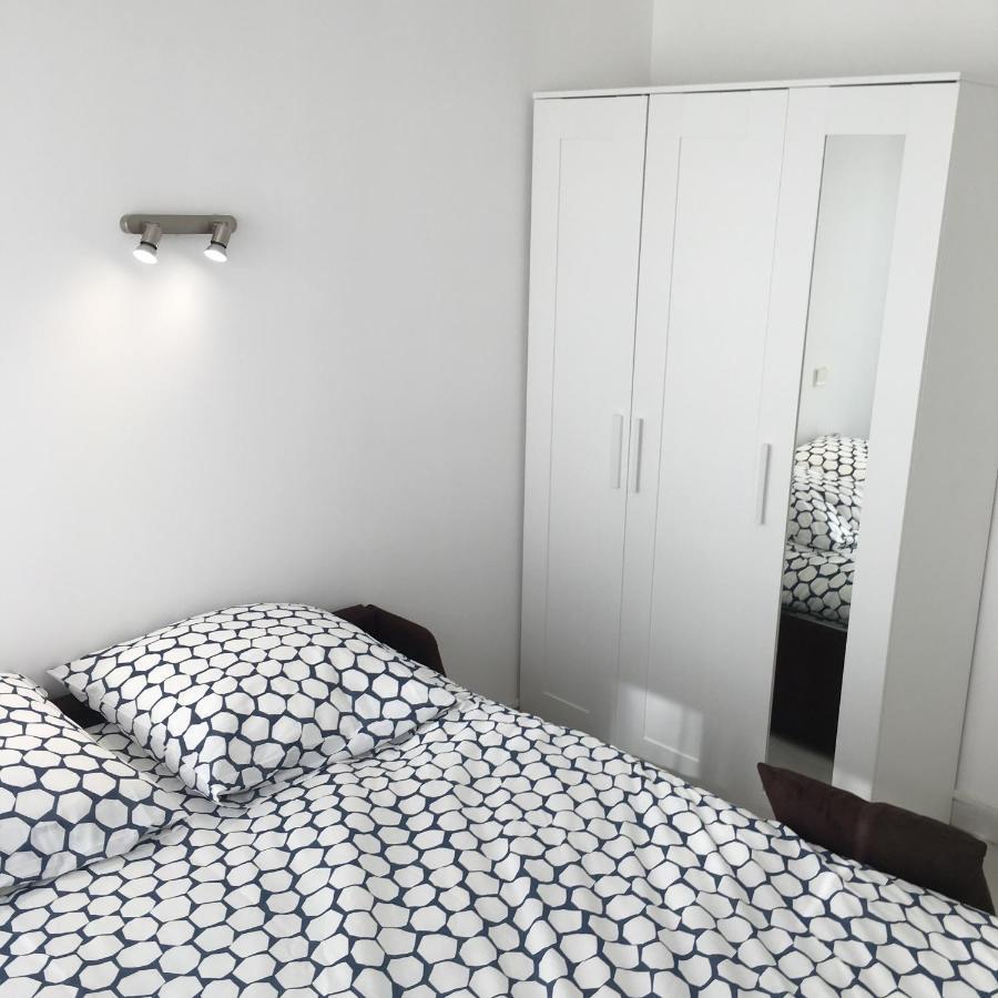 Aparthotel Studio carré d'or situé à 50 m de la plage à Nice Extérieur photo