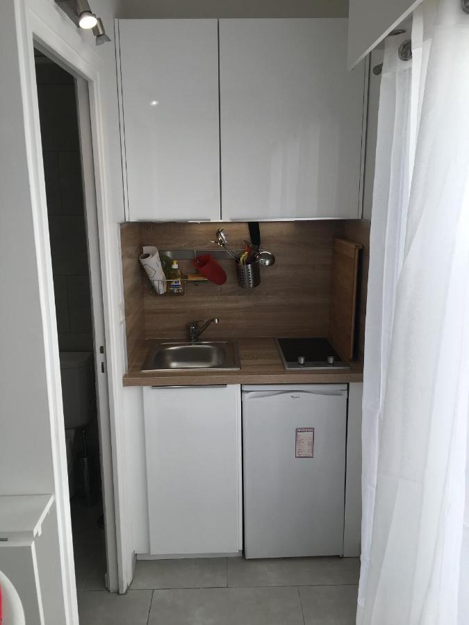 Aparthotel Studio carré d'or situé à 50 m de la plage à Nice Extérieur photo