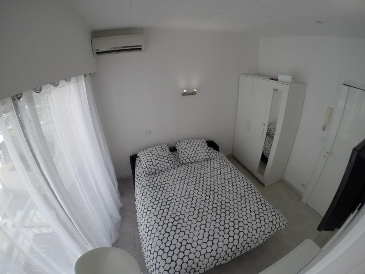 Aparthotel Studio carré d'or situé à 50 m de la plage à Nice Extérieur photo