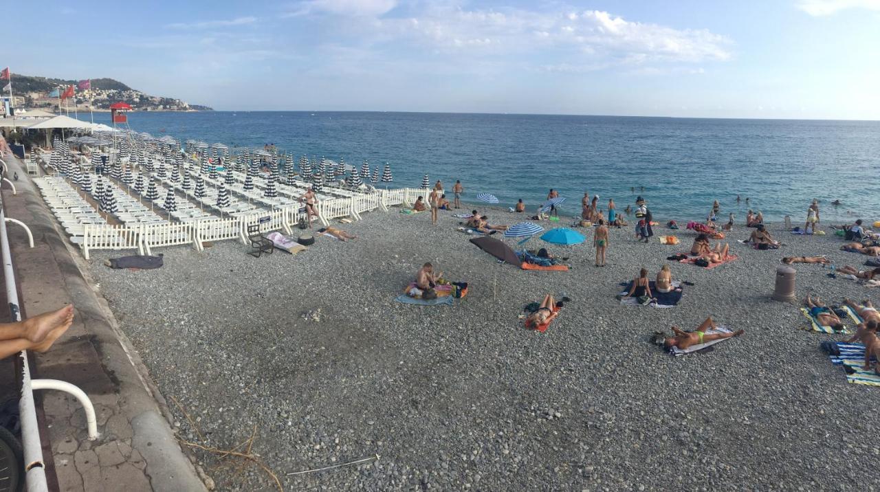 Aparthotel Studio carré d'or situé à 50 m de la plage à Nice Extérieur photo